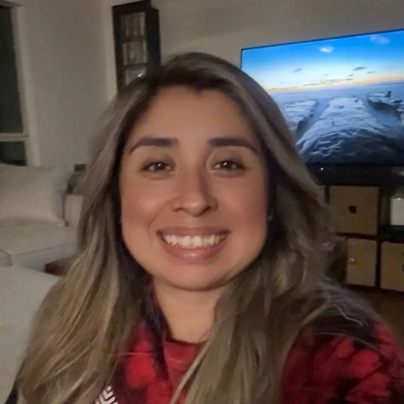selina_salas